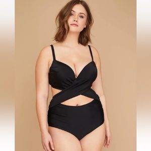 SUPER CUTE Monokini Swim by Cacique